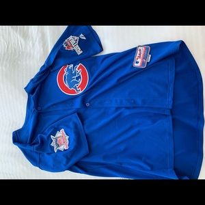 Mens Chicago Cubs jersey size 50/XL